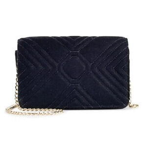 🆕 Jennifer Lopez Sydney Black Crossbody Wallet
